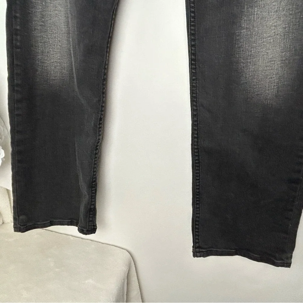 LNGeans‎ Gothic Vampire Black Distressed Denim Jeans 32 Button Fly